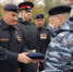 Герой России Андрей Фроленков вручил кадету Федору Симоненко берет собровца - Рассвет