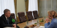 Федеральные телеграм-каналы дали оценку работы в Брянской области по профилактике социального сиротства - Рассвет