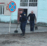 Суземские пожарные и коммунальщик наводят порядок и чистоту - Рассвет
